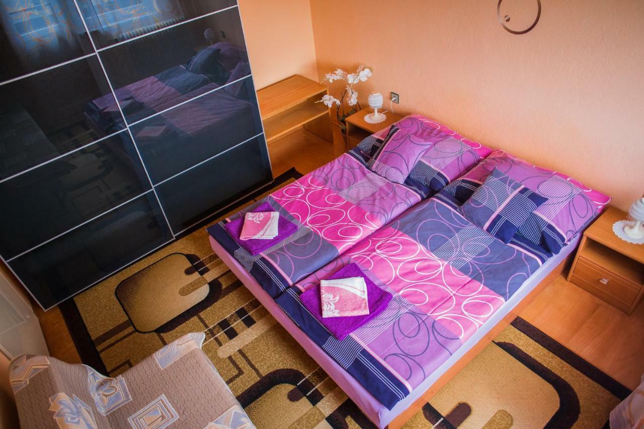 Apartman Strba Apartment Exterior foto